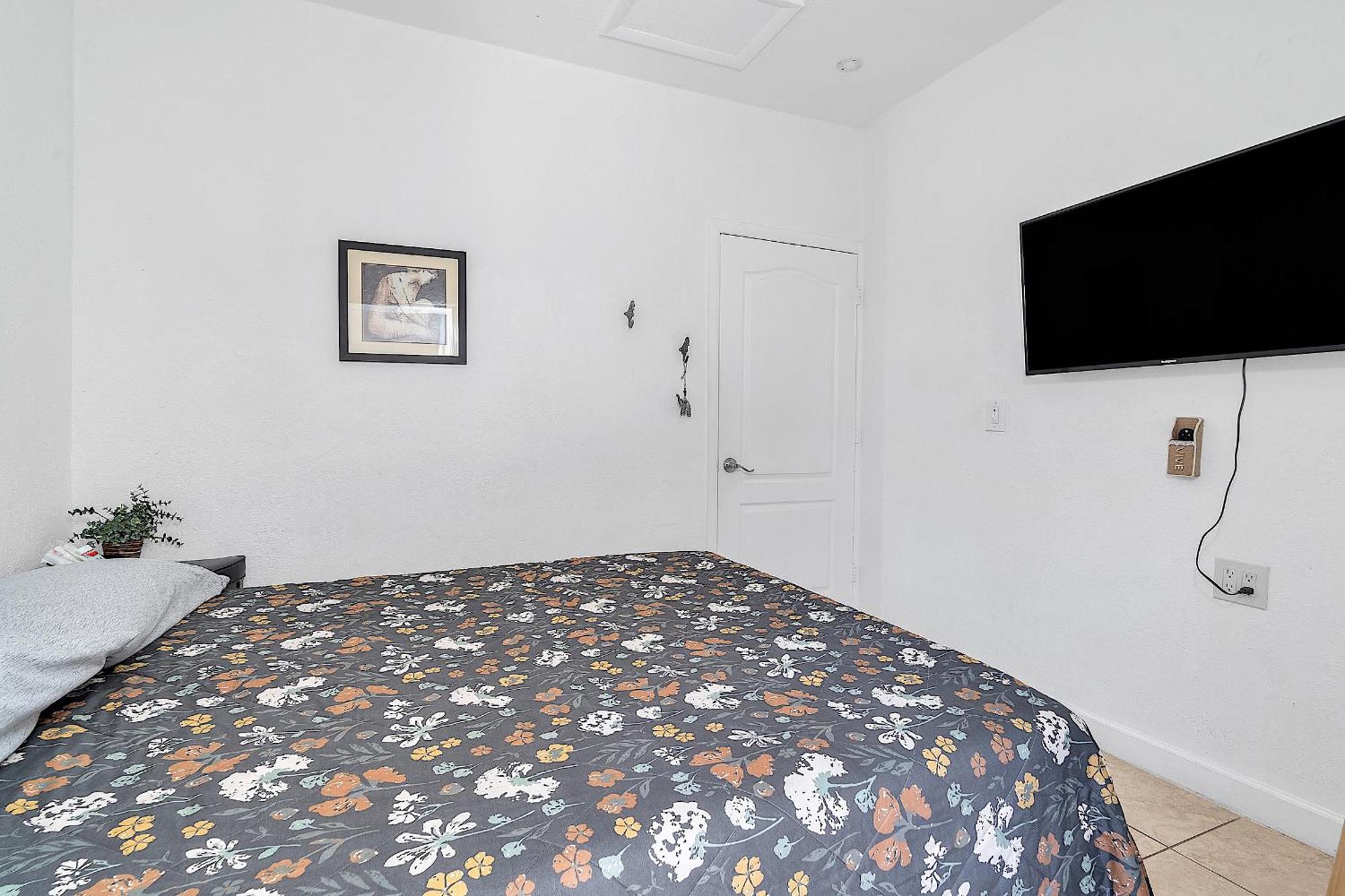 Private Room In Little Havana 迈阿密 外观 照片